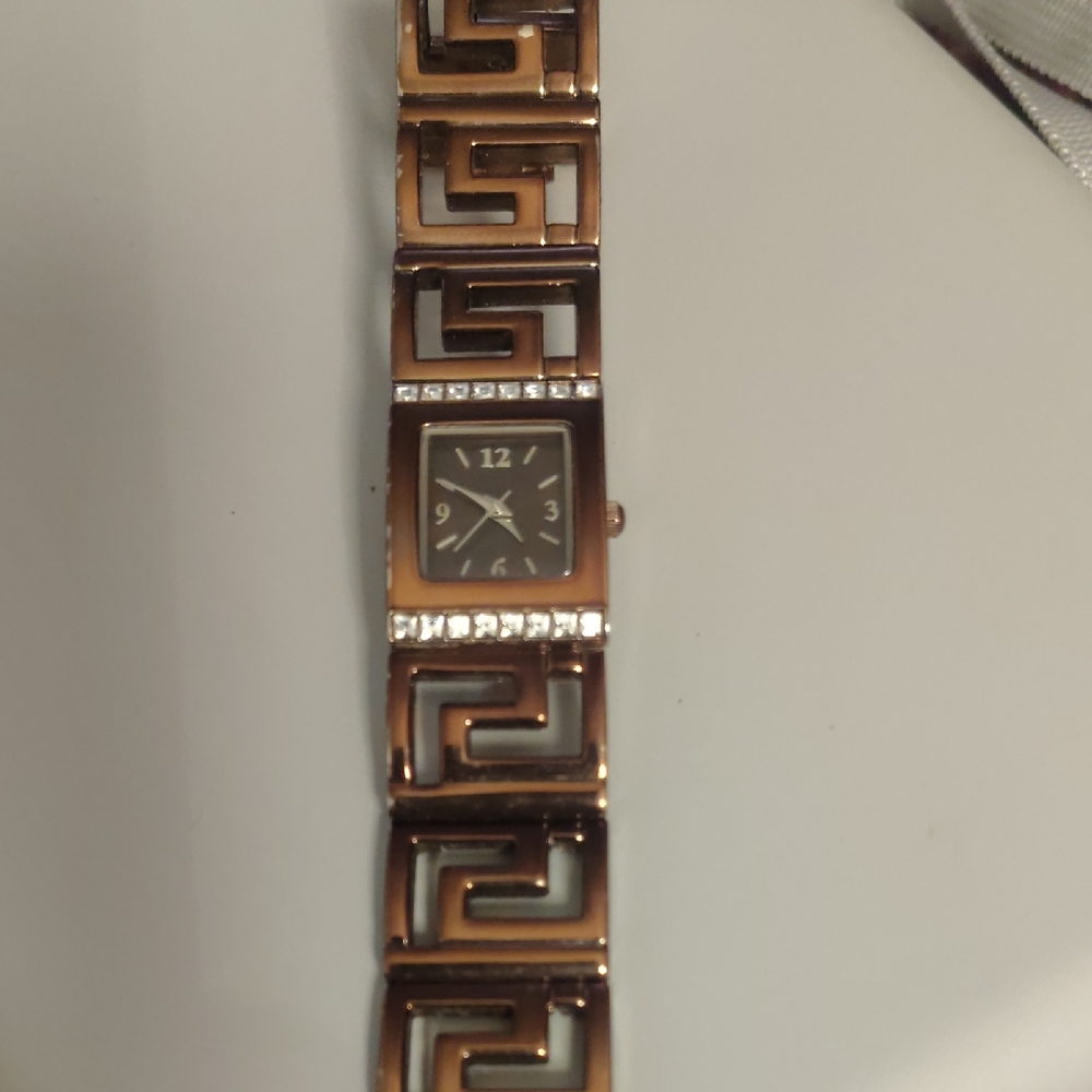 Allude Quartz Watch